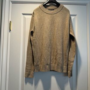 NWOT Banana Republic Sweater